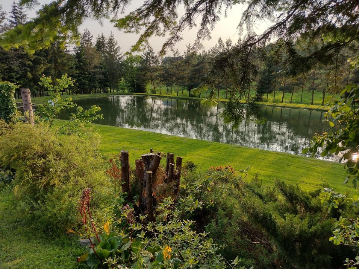 Zajazd Nad Stawami Farm stay Uherce Mineralne